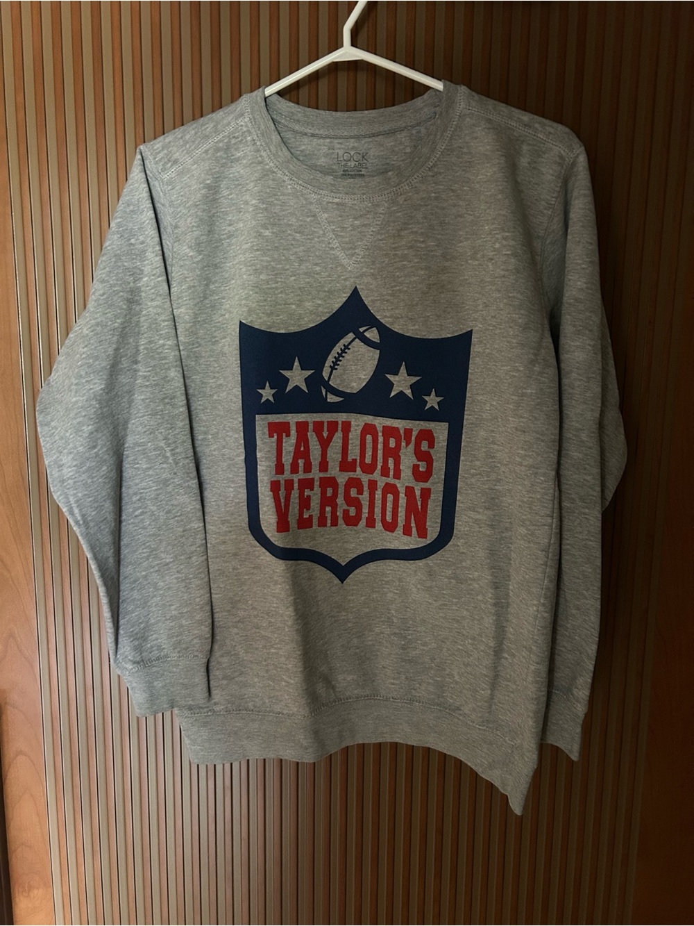 Casual soft sweatshirt